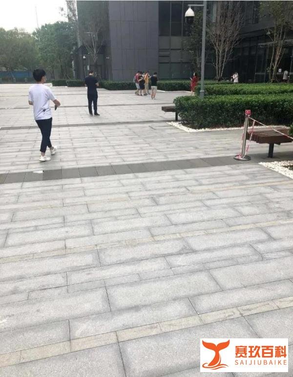 今早北京健康宝出问题了，导致上班早高峰无法正常使用