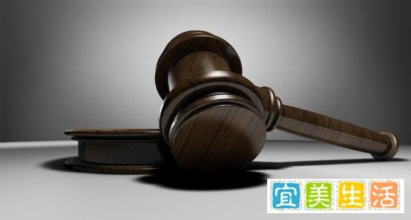 已婚女子与帅气男友结婚，被丈夫当场揭穿