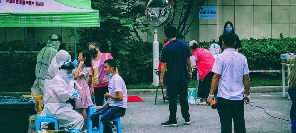 国家医保局计划将核酸检测等项目纳入医保，并鼓励开展集中采购