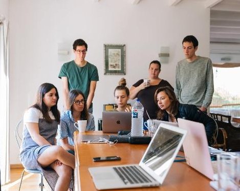 明星工作室现注销潮是因为什么？