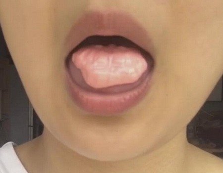 口香糖怎么在嘴里打响