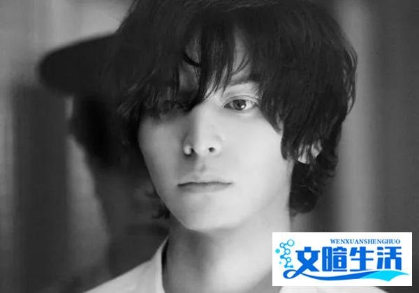 【瀛闻浪事】生田斗真&清野菜名发表结婚，又大又香的瓜