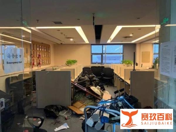 成立21年，韦博英语一夜倒闭：消失的巨额预收款和被贷款套牢的学员