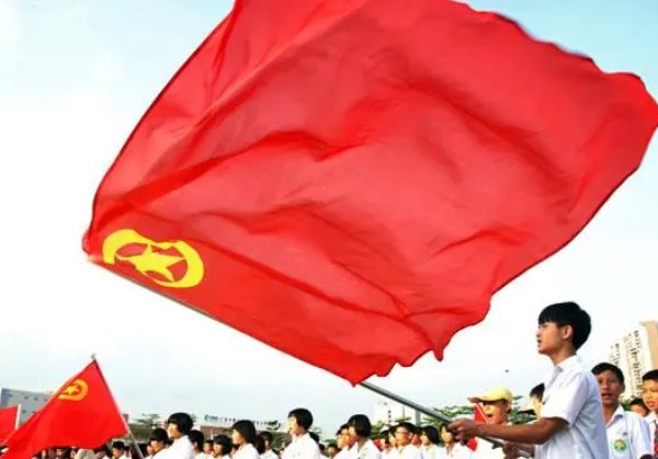 政治面貌应该填什么呢？