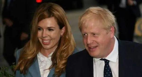 第三次婚姻，英国首相约翰逊为啥秘密结婚？