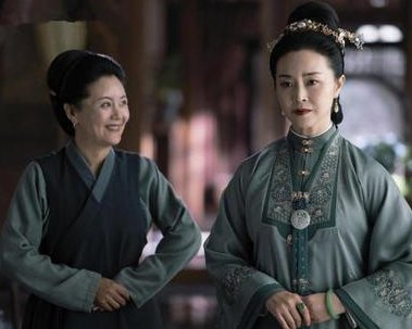《锦心似玉》琥珀的姐姐到底是谁？是简师傅吗