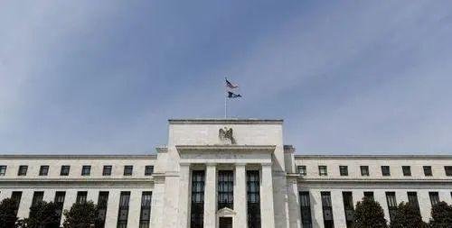 美联储加息落地 预期年内共7次