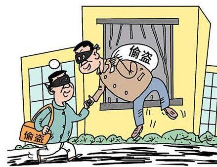 程序员被辞退后写代码给自己转账，其行为在法律上会被如何定性？