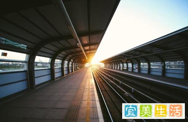 “五一”火车票抢购难度堪比春运？火车票为啥这么难买？