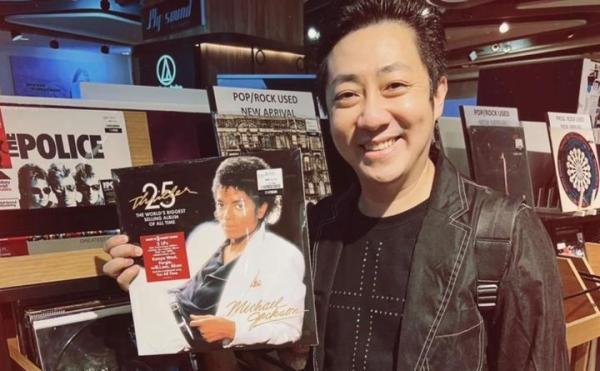 40岁台湾男艺人艾成坠楼摔落在地铁口当场死亡！遗言曝光看哭众人