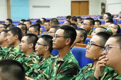 南京政治学院录取线2023年
