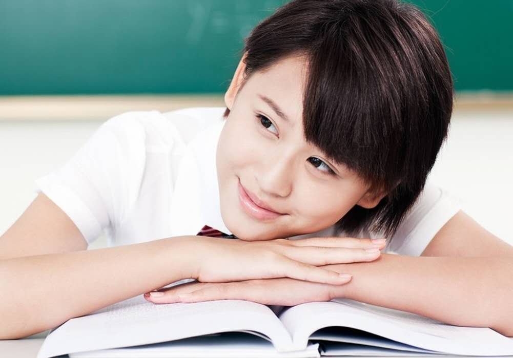 如何看待“大学是座整容院”的观点？