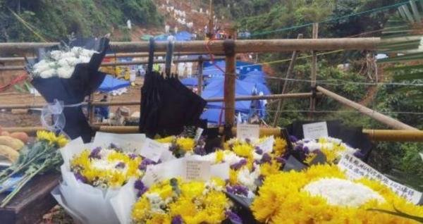 广西消防驻地满是鲜花！满满的都是网友的一片心意！