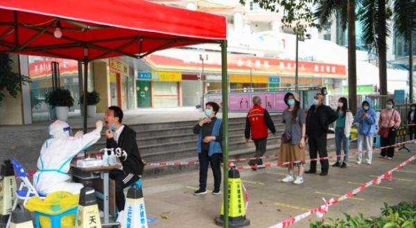 深圳发布通告「公交地铁停运，全市社区小区等封闭式管理」，目前当地情况如何？