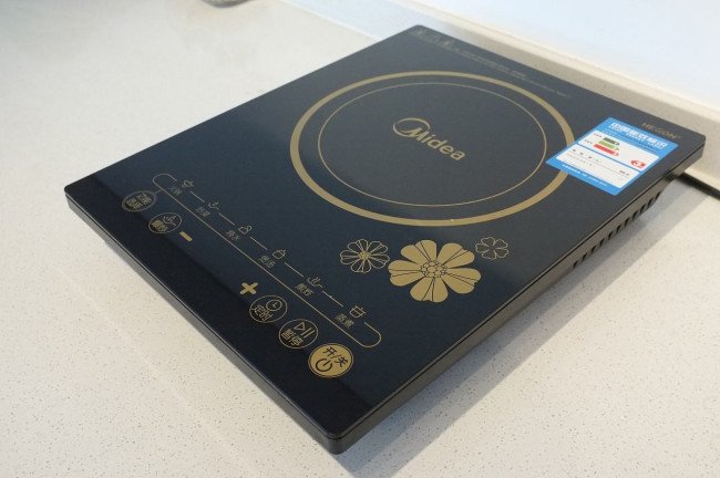 请问电磁炉电源块VIP12,和VIP22可以代换吗