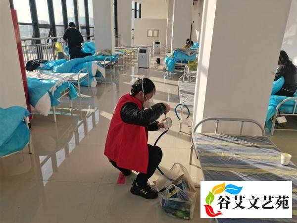 方舱里的故事｜总有一些事让我们感动，总有一些志愿者让我们铭记