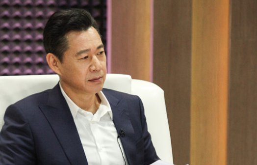 著名演员张丰毅,网传惊人的一面,这还是我们认识的影帝吗?