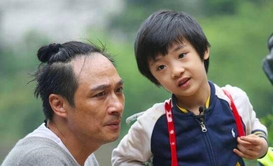 吴镇宇14岁儿子确诊新冠 这是咋情况？