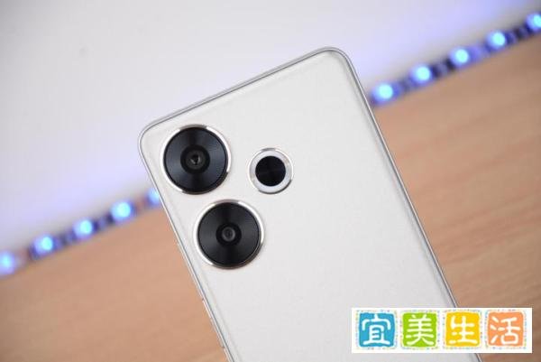 Redmi Turbo 3首销破记录，王腾宣布赠送粉丝小米SU7一年使用权