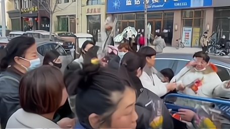 河南安阳三名孩子当街遇害，这件事给孩子的父母带来了多大的伤痛？