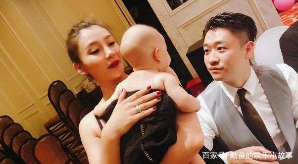 曹云金与妻子离婚时,为她转账500万,两人现状如何?