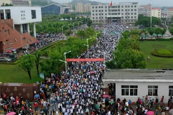 安徽毛坦厂中学有多可怕