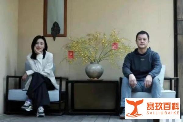 李亚鹏七个字回应结婚传闻，向好友炫耀婚戒，这次是真爱了