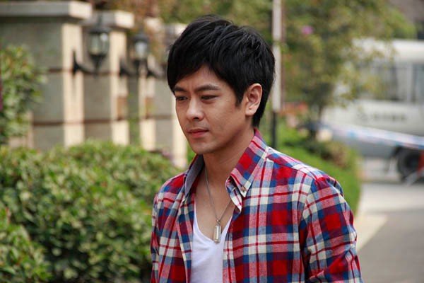 娱乐圈中，有哪些男明星娶了自己的粉丝？