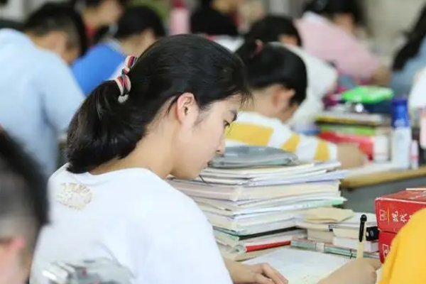 2022年广东高考时间科目表