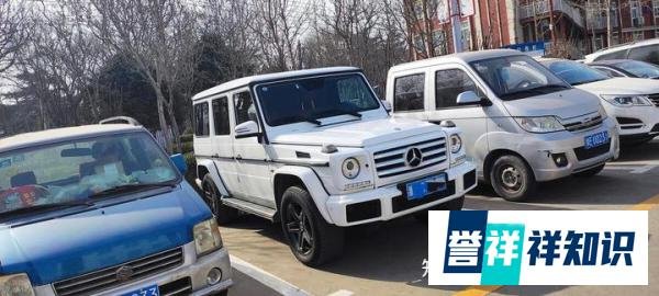 女子骑电动车连撞奔驰大G三次，这场“意外”背后藏着啥？