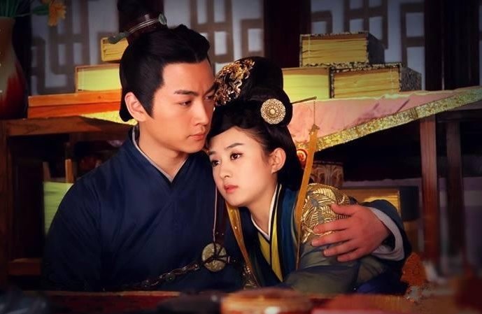 中国历史上唯一的女相陆令萱，为何能让北齐的一众奸臣佞贼唯命是从呢？