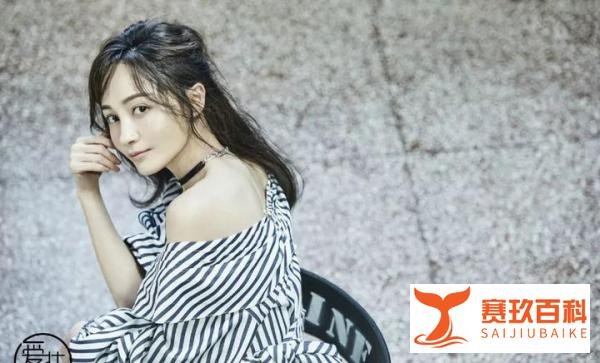 姚笛被曝出深夜会友，与男性朋友举止亲密，曾公开晒钻戒秀幸福