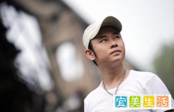 红极一时却销声匿迹，拒绝商演拒绝春晚，刀郎为何巅峰时隐退？