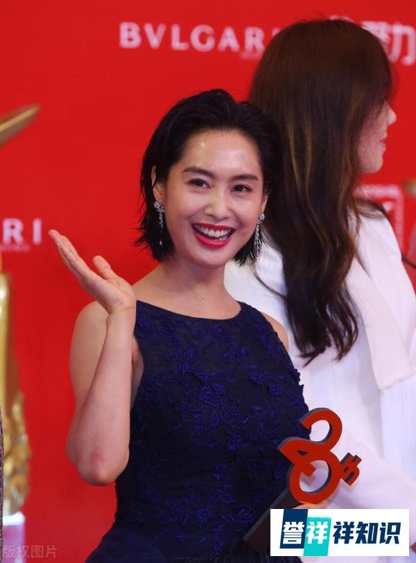周星驰再次否认“爷孙恋”，这次发出了律师函！星爷终于硬气了