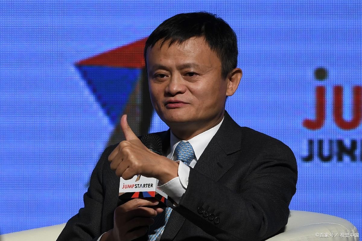 赌王何鸿燊和马云的资产做比较，他俩谁更有钱？