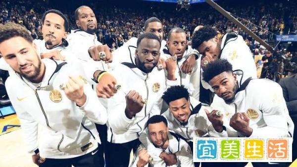 库里32+9+8！勇士喜迎开门红，而且他们还收获意外之喜