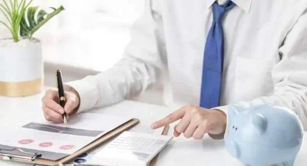 西甲首轮：皇马对阵奥萨苏纳，实力悬殊下的价值投注点在哪里？