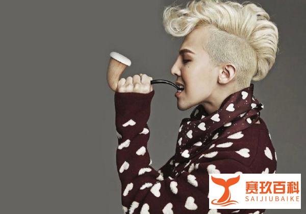 韩国乐坛顶级男团队长，最近被爆涉嫌吸毒，引发了社会的广泛关注