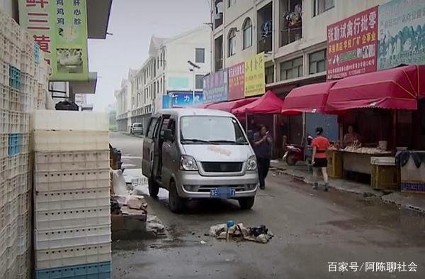 上海出租屋命案：丈夫出轨，女子深夜钻进丈夫房，妻子发怒酿惨剧，为何？