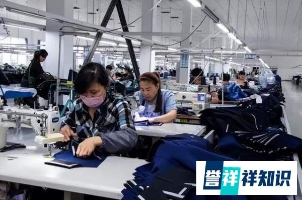 2021年71个国家人均GDP超过1万美元，中国排第几？几个省市达标？