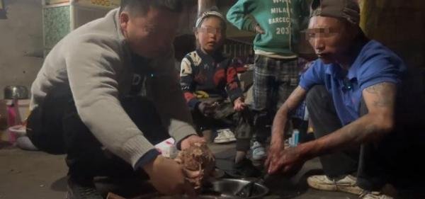 彝族人怎么了?酒店拒绝凉山彝族入住!不合理规定背后总发生过怪事