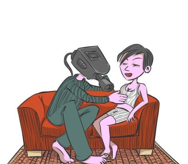 女子和朋友逛西湖遭大叔一路偷拍