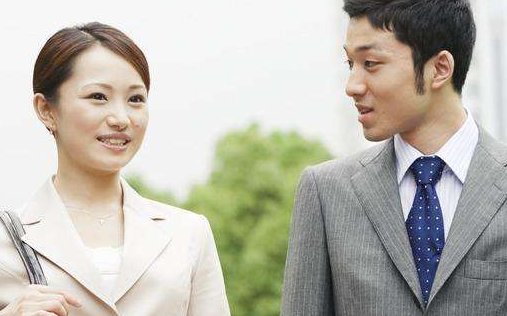 万水千山总是情别再撩我行不行下一句怎么接？