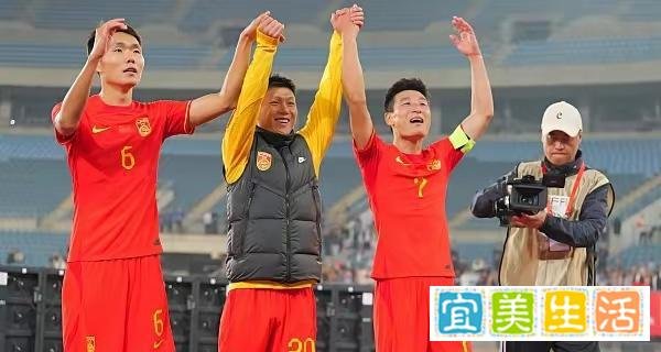 国足2023年11场A级赛4胜2平5负！打多少分？