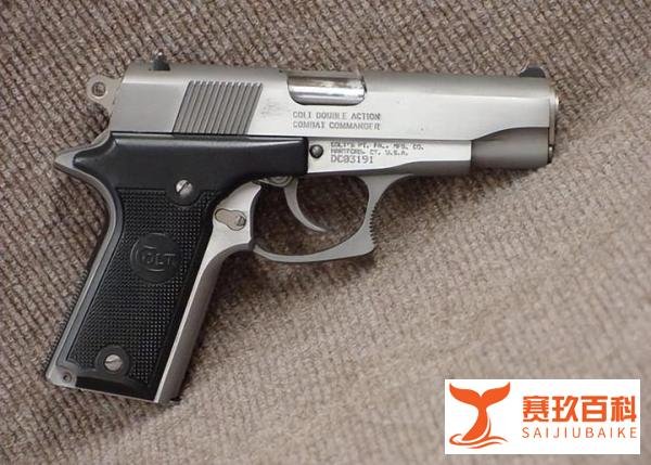 继往开来杰作，美柯尔特M2000型手枪精度超群，还能实现枪管互换