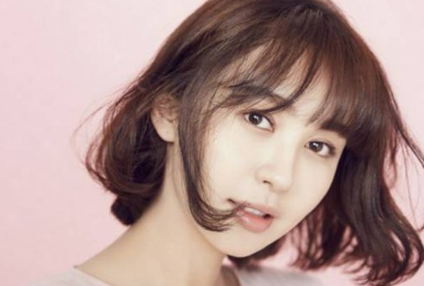 李菲儿说自己入行十几年没有代表作,她是否谦虚过度了?