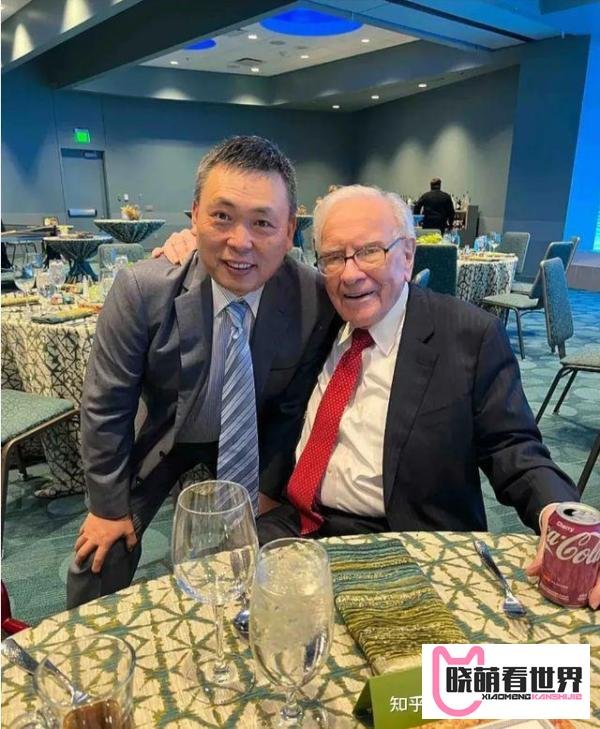 92岁的巴菲特说，股市就像赌场！而他应该就是“最败家”的赌徒！