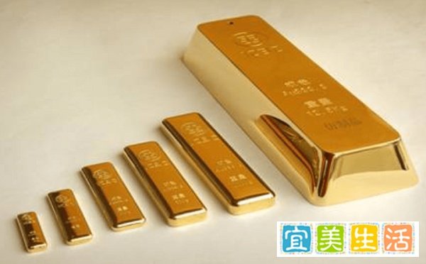 幼儿园男孩送女孩金条后续，金条已还回，女孩父母颜值高涨8万粉
