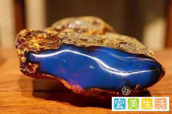 多米尼加蓝珀多少钱一克？