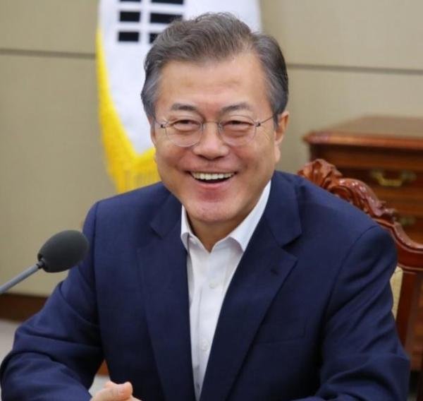 韩国总统文在寅2022年年薪公布：约合129万元人民币